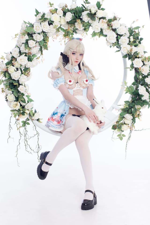 [Others] Candy Ball - Alice in Easterland 写真集