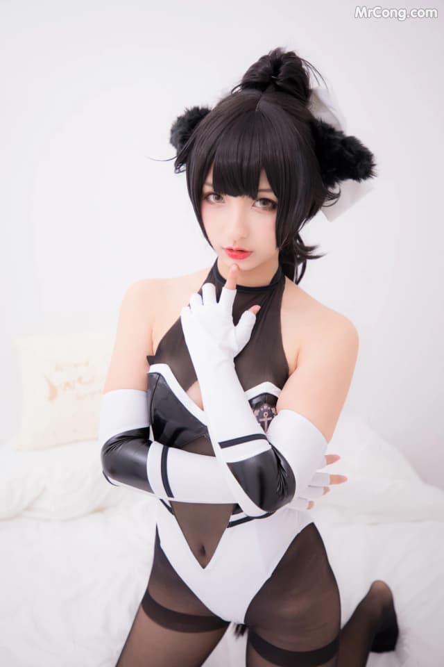 神楽坂真冬Vol.002:TAKAO-TIGHTSVER(黑丝)(150photos) 写真集